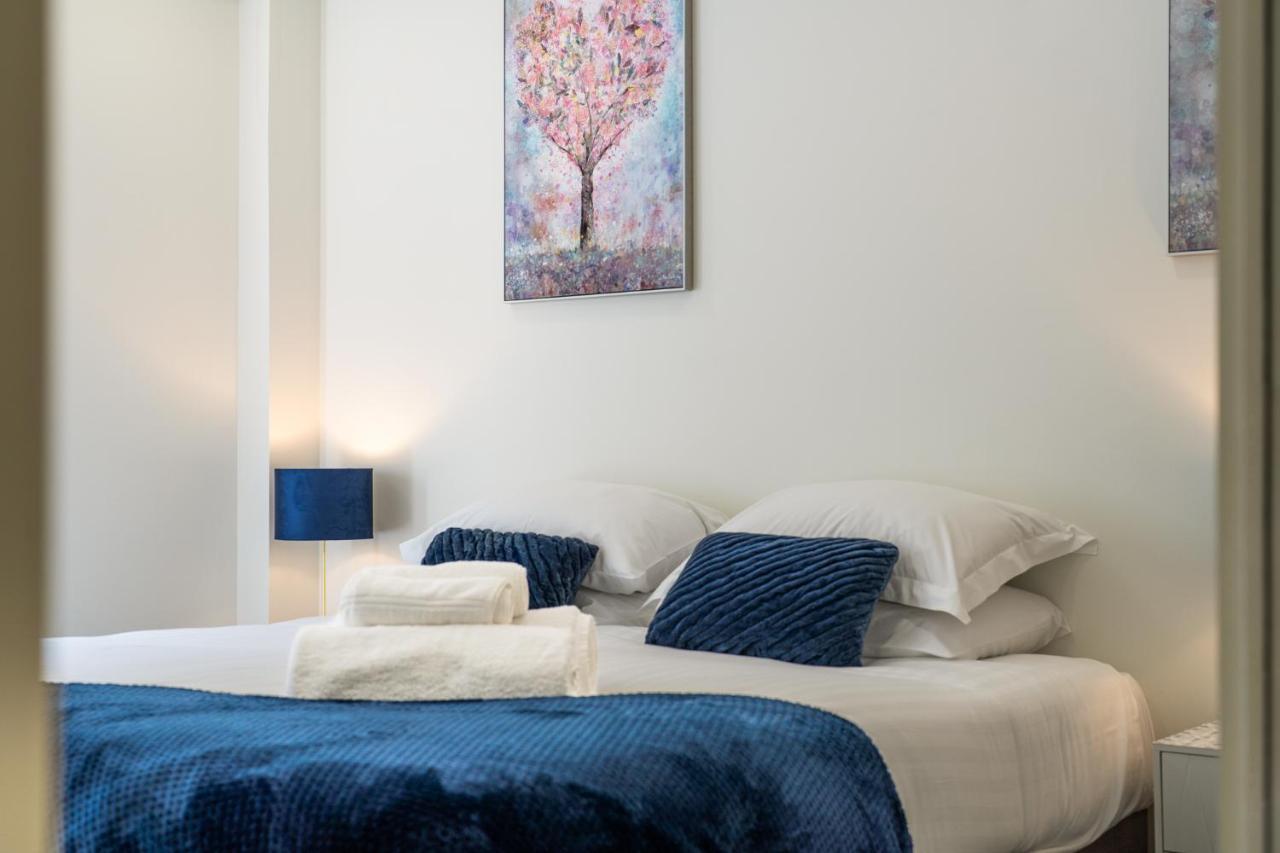 Luxury One Bedroom Serviced Apartment In The Heart Of Bedford Eksteriør billede